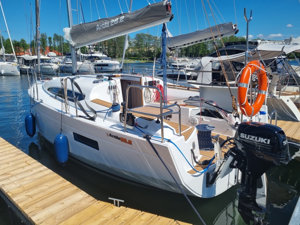 czarter jacht&oacute;w